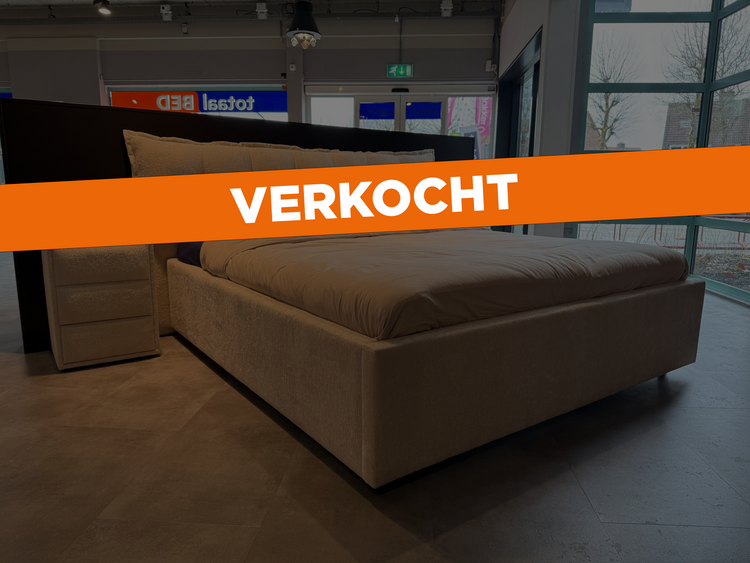 Bed Luik - Showroomset Bed Luik - Showroomset