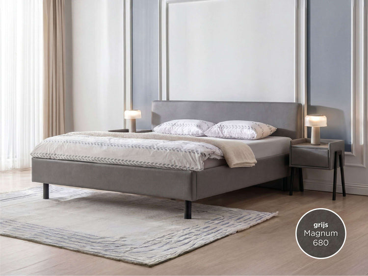 Bed Antwerpen Bed Antwerpen