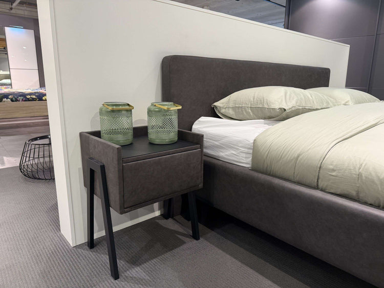 Bed Antwerpen - Showroomset Bed Antwerpen - Showroomset