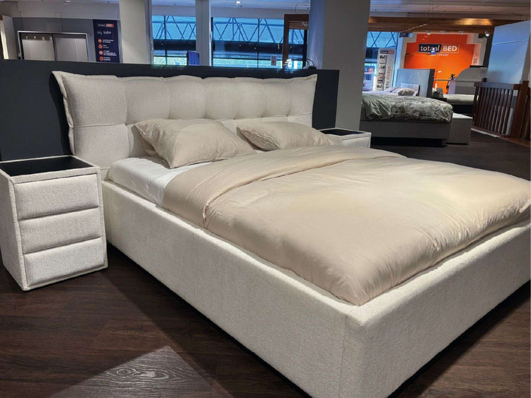 Bed Luik - Showroomset Bed Luik - Showroomset