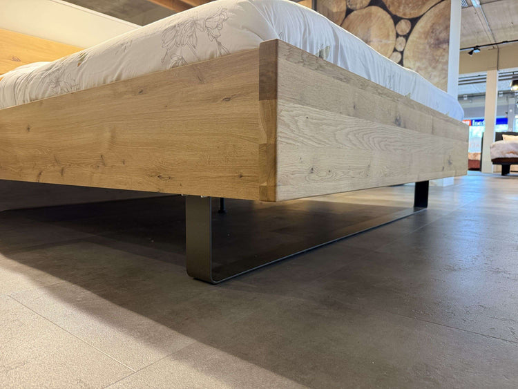 Bed Real - Showroomset Bed Real - Showroomset