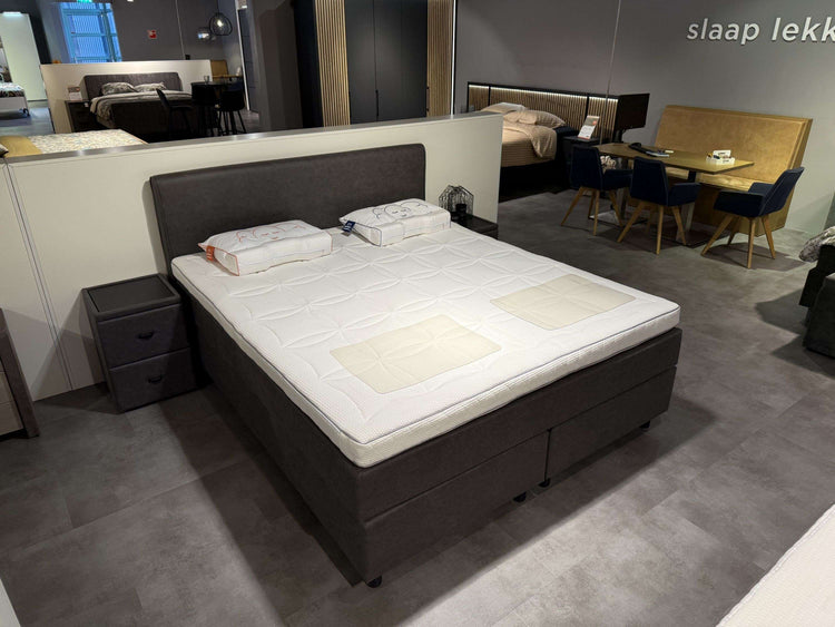 Boxspring Levanger - Showroomset Boxspring Levanger - Showroomset
