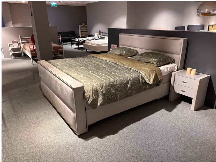 Boxspring Necka -Showroomset Boxspring Necka -Showroomset