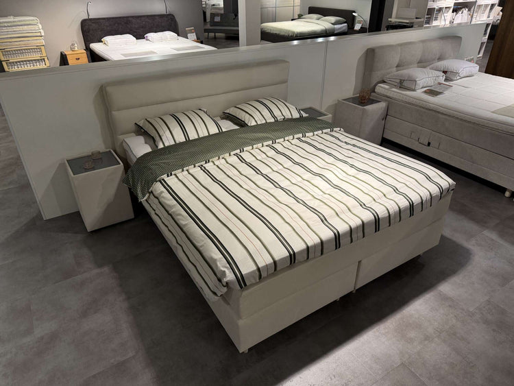 Boxspring Ostersund - Showroomset Boxspring Ostersund - Showroomset