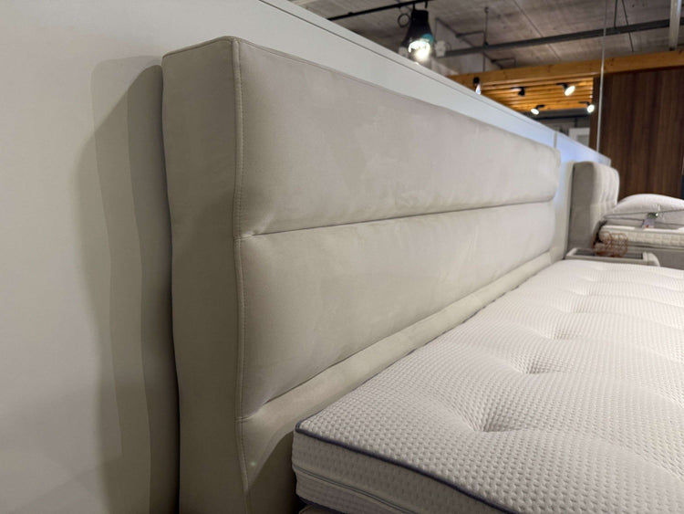 Boxspring Ostersund - Showroomset Boxspring Ostersund - Showroomset