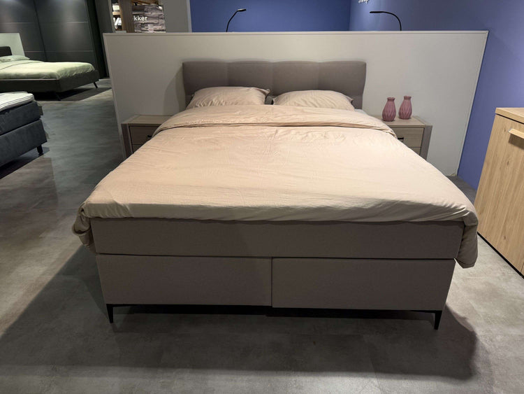 Boxspring Pisa Vita - Showroomset Boxspring Pisa Vita - Showroomset