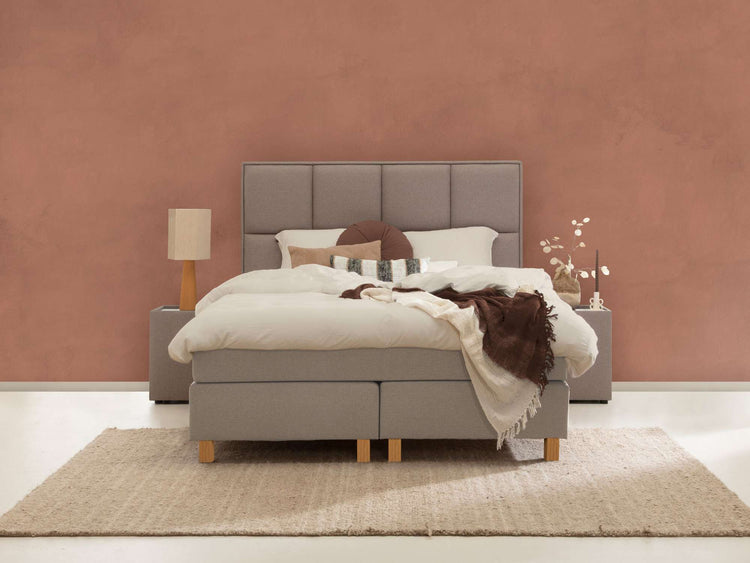 Boxspring Sundfall 153cm hoog Boxspring Sundfall 153cm hoog