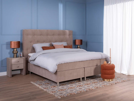 Boxspring Upsalla 153cm hoog Boxspring Upsalla 153cm hoog