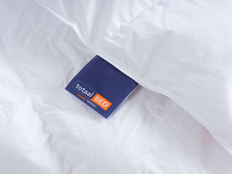 Dekbed Alexia 90% dons | 4-seizoenen Dekbed Alexia 90% dons | 4-seizoenen