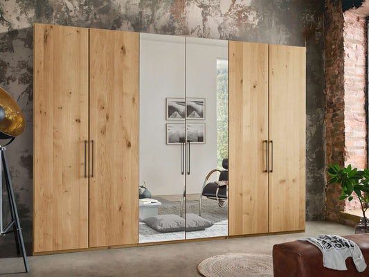 Draaideurkast Real | hout- en spiegeldeuren Draaideurkast Real | hout- en spiegeldeuren