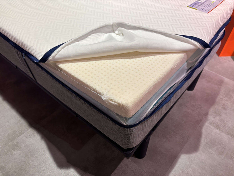 Matras Zeta | pulse-latex toplaag - Showroommodel Matras Zeta | pulse-latex toplaag - Showroommodel