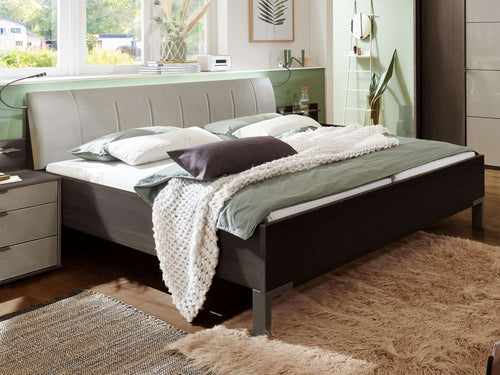 Bed Vilar | leren hoofdbord voorraad