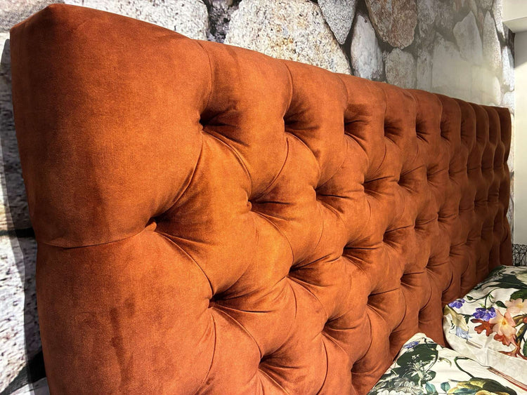 Boxspring Lulea 150cm hoog - Showroomset