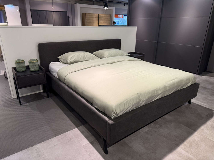 Bed Antwerpen - Showroomset