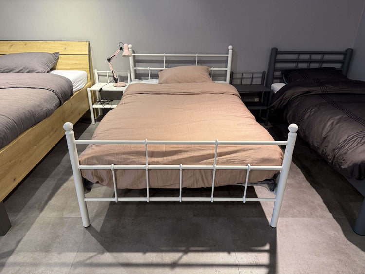 Bed Bern - Showroomset