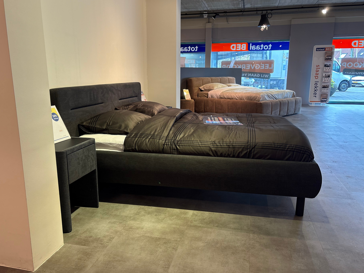 Bed Gent - Showroomset