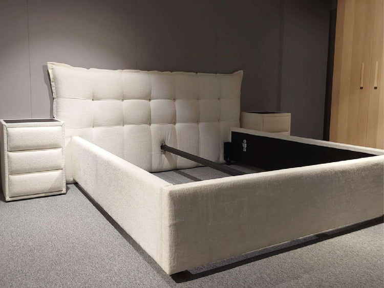 Bed Luik - Showroomset