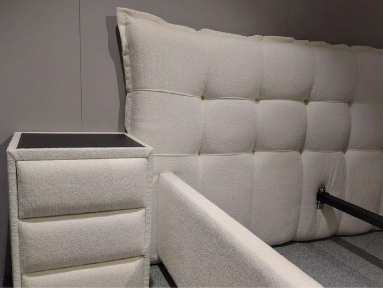 Bed Luik - Showroomset