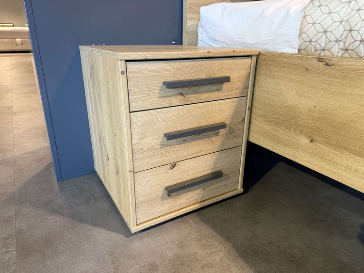 Bed Madrid - Showroomset