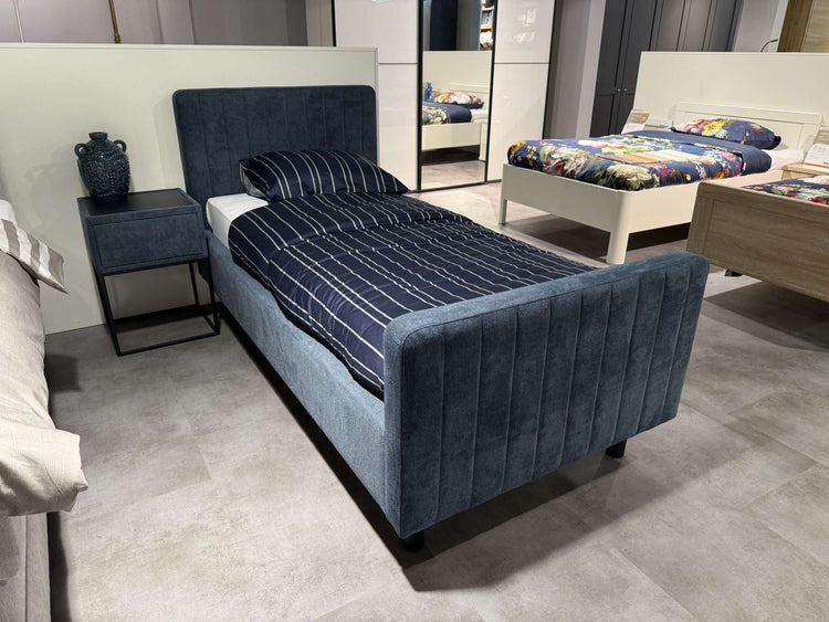 Bed Marke - Showroomset