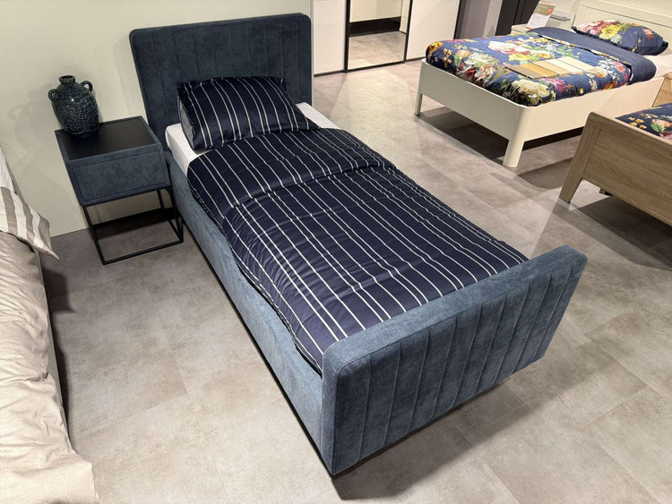 Bed Marke - Showroomset