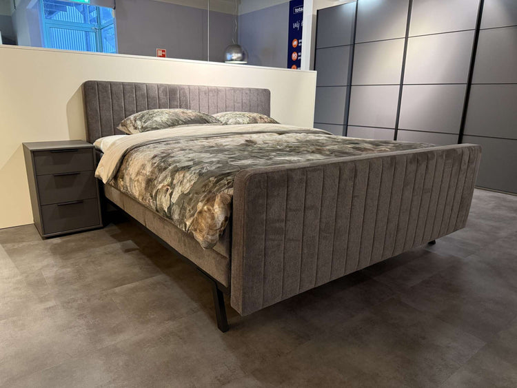 Boxspring Avion elektrisch - Showroomset