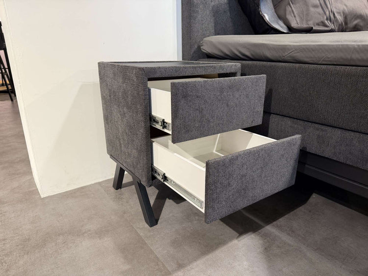 Boxspring Calais - Showroomset