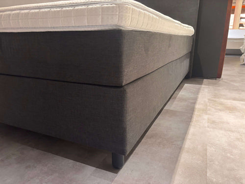 Boxspring Halland - Showroomset