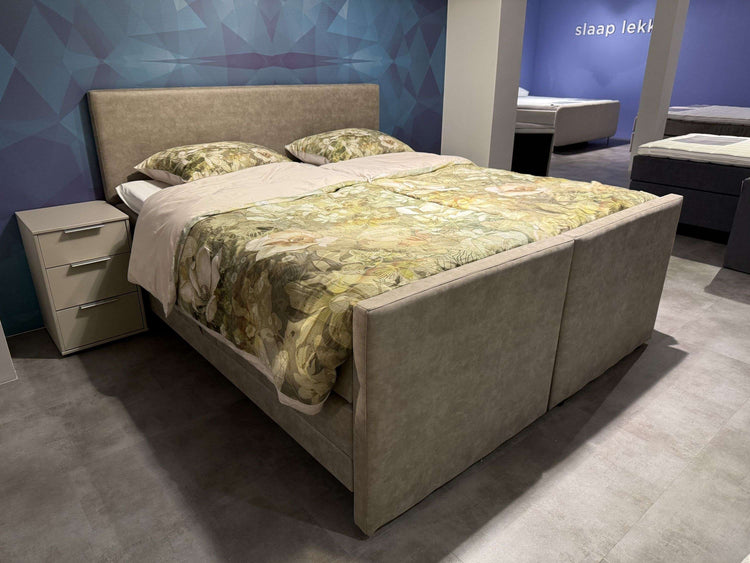 Boxspring Halland deelbaar elektrisch - Showroomset