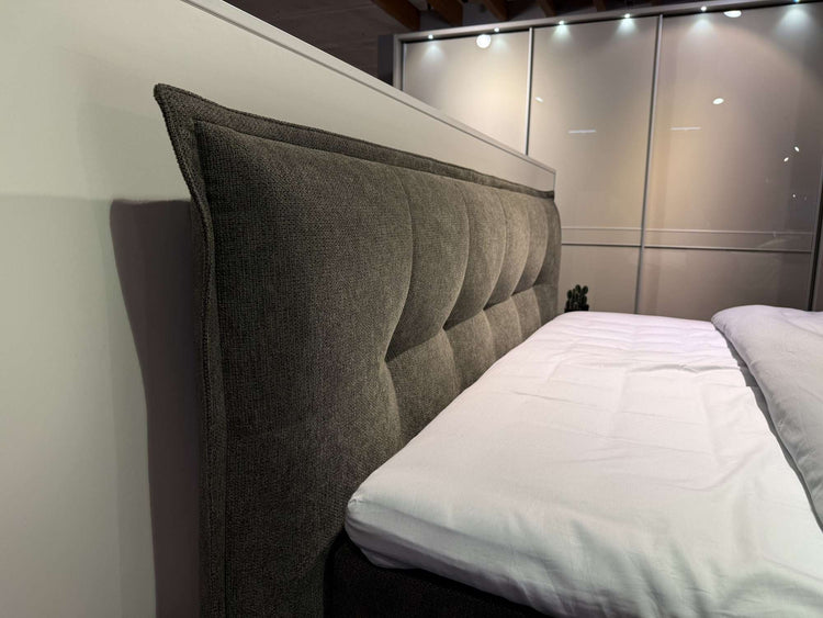 Boxspring Halmstad - Showroomset