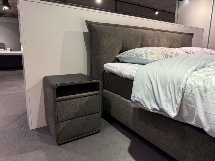 Boxspring Halmstad - Showroomset