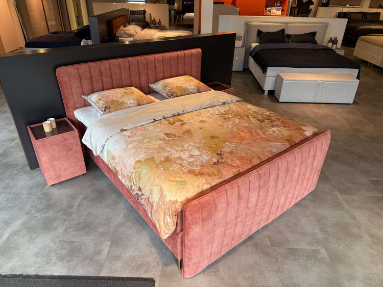 Boxspring Kalix - Showroomset