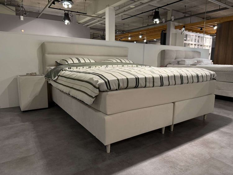 Boxspring Ostersund - Showroomset