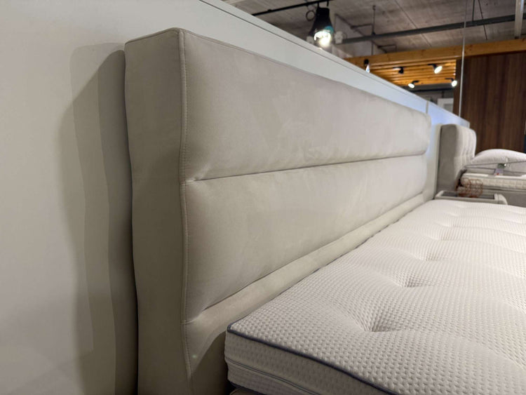 Boxspring Ostersund - Showroomset