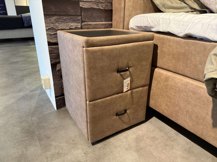 Boxspring Sundfall - Showroomset