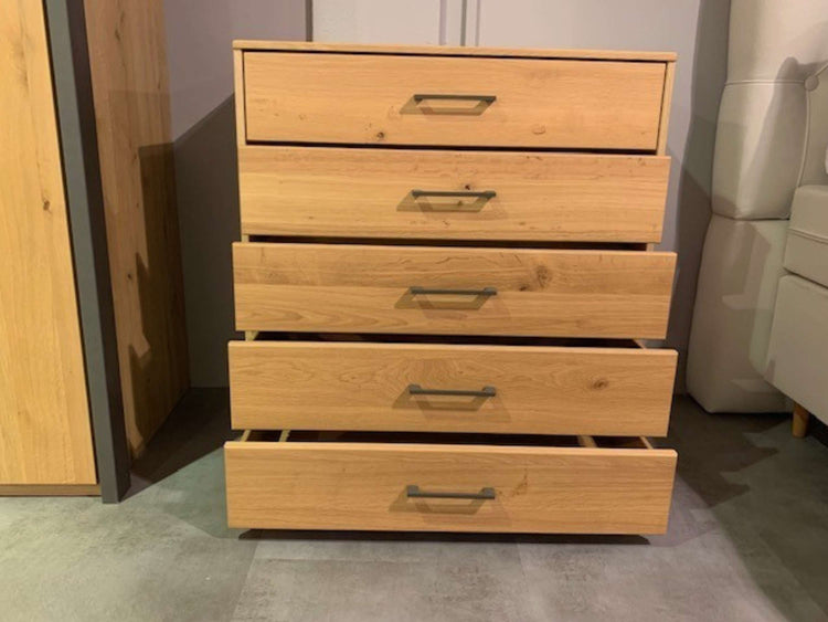 Commode Real - Showroomset