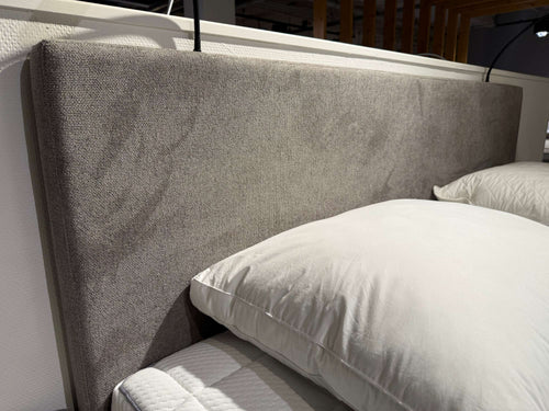 Boxspring Halland - Showroomset