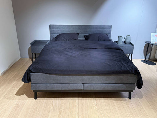 Boxspring Lumio - Showroomset